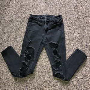 Women’s American Eagle Black Ripped Jeans 4 Short